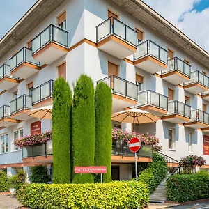 https://hotel-taormina-bardolino.hotelinveneto.com