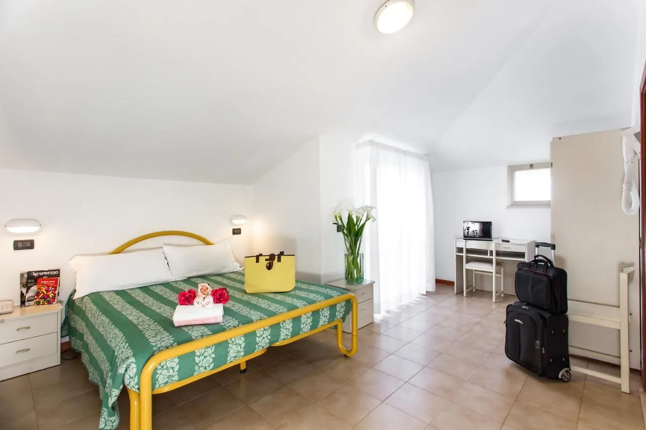 Hotel Garden Bellaria-Igea Marina 3*,